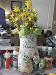 Spring Oven Mitt. Fixed Price $11.77.