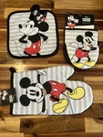 New 3 Piece Lot Of Kitchen Disney Mickey Mouse Oven Mitt, Pot Holder + Mini. Fixed Price $18.00.