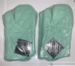Gorilla Grip Oven Mitts Lot Of 2 Sets Sealed Mint Color 100% Cotton 13. Fixed Price $20.00.