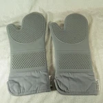 Better Homes & Gardens Non Slip Grip Silicone Gray Oven Mitt 7"X15". Fixed Price $7.00.