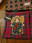 Set Of 3 Christmas Quilted Pot Holders & 2 Park Imports Hand Towels .all Are New. Fixed Price $12.00.