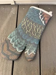 John Derian X Target Oven Mitt Hot Turkey Feather Thanksgiving Fall 2023. Fixed Price $12.00.