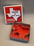 Vtg Texas Lone Star Metal Cookie Cutter Original Box From 1960'S. Fixed Price $5.00.