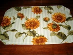Better Home Sunflower Printed Linen Fabric Placemats Set 4 New 12 X 18. Fixed Price $19.99.