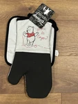 Disney Winnie The Pooh "where Eeyore" Oversized Oven Mitt +pot Holder Set New. Fixed Price $9.98.