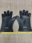 Kassa Heat Resistant Cooking Gloves. Fixed Price $9.99.
