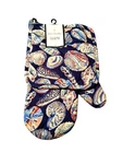 Nwt Vera Bradley Morning Shells Pot Holder & Oven Mitt Set. Fixed Price $28.00.