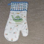 Waverly Quilted Cotton Oven Mitt Blue Plaid Cuff Teapot Print Hanging Loop. Fixed Price $10.88.
