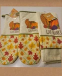 3 Piece Kitchen Towel & Oven Mitt Set "give Thanks" Momentum Brands. Fixed Price $9.99.