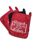 4 Kitchen Polyester/neoprene Pot Holders 9 X 7 With Hand Pocket Red/black Cow. Fixed Price $9.99.