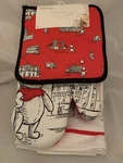 New Disney Winnie The Pooh 3 Kitchen Set Oven Mitt Towel Pot Holder. Fixed Price $29.99.