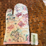 The Golden Girls Retro Oven Mitt New W/ Tag. Fixed Price $9.99.