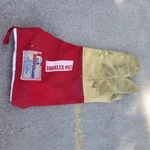 Tucker Burn Guard Heat Puppet Oven Mitt Class 1 Broiler Only Left Hand. Fixed Price $24.99.