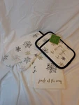 Kate Spade New York 3-PC Kitchen Set All In Good Taste Tags Christmas White. Fixed Price $25.95.