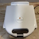 Farberware Belgian Waffle Maker 4-SLICE White FSWM400 Tested Works. Fixed Price $17.43.