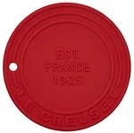Le Creuset Silicone Trivet Cherry Red Heat And Cold Resistant With Hook Storage. Fixed Price $61.48.