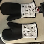 New 2 Pack Disney Mickey Mouse Oversized Oven Mitts Black And White. Fixed Price $14.50.