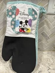Brand New W/ Tags - Disney Oven Mitts 2PK Mickey Mouse Minnie. Fixed Price $6.50.