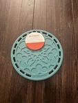 Le Creuset Silicone Trivet- Round 7.25" Pot Holder -nwt Color Turquoise. Fixed Price $36.00.