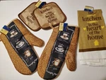 New Fabric Printed Oven Mitts Mittens "kitchen Is The Heart Of Home". Fixed Price $15.99.