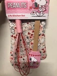 Peanuts 3 Pc Kitchen Set - Valentine Theme New. Fixed Price $20.50.
