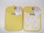 Kitchenaid Set Of 2 Pot Holders In Yellow Or With Flowers Nwt. Fixed Price $18.00.