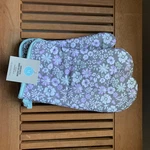 Martha Stewart Ditsy Floral Print Oven Mitt Set 2-PACK 7 X13. Fixed Price $18.00.