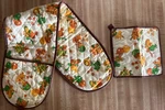 Vtg 70'S Quilted Double Oven Mitt W Hot Pad, Handmade, Mcm, Cute Cartoon Animals. Fixed Price $14.99.