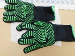 Tadge Goods Oven Mitts Heat Resistant Bbq Gloves Green. Fixed Price $22.49.