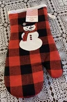 Buffalo Plaid Oven Mitt Rich Home Snowman 12 Inch Cotton Brand New With Tags. Fixed Price $12.99.