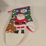 Christmas Oven Mitt: 7 X 13 . Welcome To The North Pole Santa. Fixed Price $9.88.