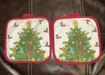 Two New Holiday Festive Christmas Pot Holders Trees Tannenbaum 7X7''. Fixed Price $11.95.