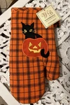 Woodbridge Designs Halloween Oven Mitt Black Cat Jack Lantern Orange Plaid New. Fixed Price $14.00.