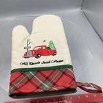 Anastasia Gourmet Oven Mitt Kitchen Christmas All Roads Lead Home Red Truck. Fixed Price $9.99.