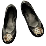 Tory Burch Carolines Black Patent Leather Ballet Flat Shoes Gold Logo Medallion. Fixed Price $55.00.