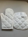Ikea Oven Mitt And 2 Potholders Iris. Fixed Price $10.99.