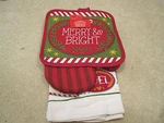 Merry & Bright Kitchen Towel Oven Mitt Pot Holder Set Of 3 New With Tags. Fixed Price $7.19.