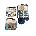 Home Trends Pot Holder/ Oven Mitt Set Flowers Blue Nwt. Fixed Price $9.88.