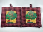 Apple Tree Quilted Pot Holders Red Black Green Kitchen Decor Set Of 2. Fixed Price $12.25.