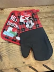 New Disney Mickey Mouse Christmas Red Plaid Oversized Oven Mitt Pot Holder Set. Fixed Price $19.99.