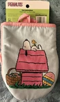 Peanuts Snoopy Dog House 2-PACK Pink Spring, Easter, Kitchen Oven Mini Mitts. Fixed Price $14.80.