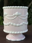 Ceramic Makeup Brush Holder Glossy Pink Cake Target 2024 Se (new). Fixed Price $6.99.