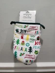 Farmhouse Christmas Collection 2 Pack Oven Mini Mitts ( One Pair ) New Tags. Fixed Price $13.19.