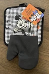 Disney Halloween Mickey & Minnie Mouse Oversized Oven Mitt Pot Holder New. Fixed Price $15.00.