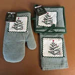 Woodbridge Designs Christmas Tree Kitchen Towel Pot Holder Set & Oven Mitt Nwt. Fixed Price $6.97.