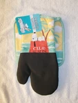 Peanuts Oversized Oven Mitt And Pot Holder Set Club Paradise. Fixed Price $14.99.