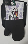 Disney Nightmare Before Christmas Oven Mitt & Pot Holder Set. Fixed Price $17.99.