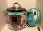 Nice Pioneer Woman Instant Pot IP-LUX60 Vintage Floral Aqua Qt Pressure Cooker. Fixed Price $79.99.