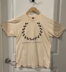 Johnny Cupcakes Oven Mitt Wreath Vintage Shirt Mens Medium Tan Vault Fred Perry. Fixed Price $35.00.