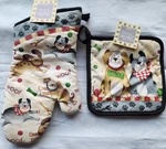 Kay Dee Designs Dogs Lot - Lucky Potholder & Woof Oven Mitt New With Tags. Fixed Price $20.00.